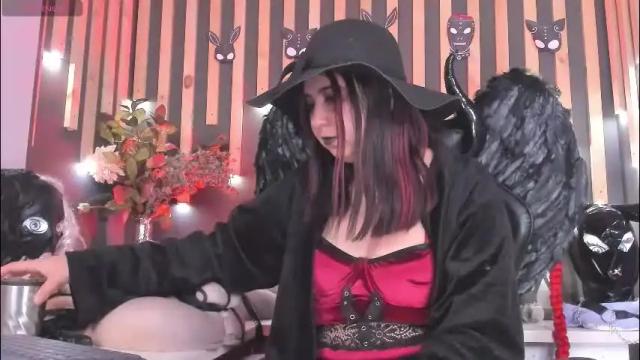 Image 10 of sharoon_gold Stream on Chaturbate on 2 months ago