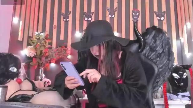 Image 8 of sharoon_gold Stream on Chaturbate on 2 months ago