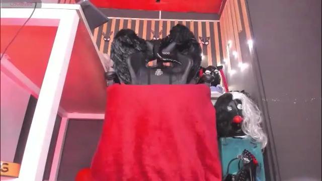 Image 3 of sharoon_gold Stream on Chaturbate on 2 months ago