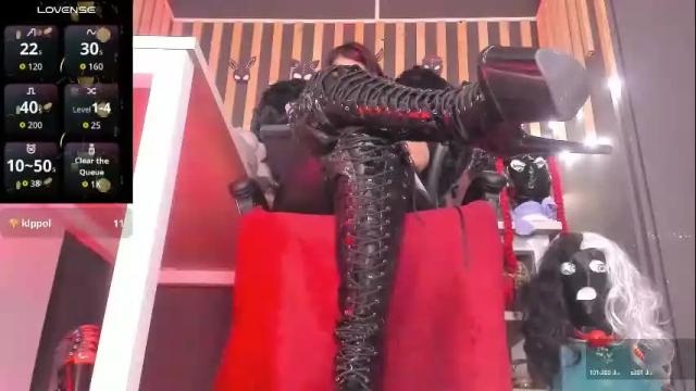 Image 10 of sharoon_gold Stream on Chaturbate on 2 months ago