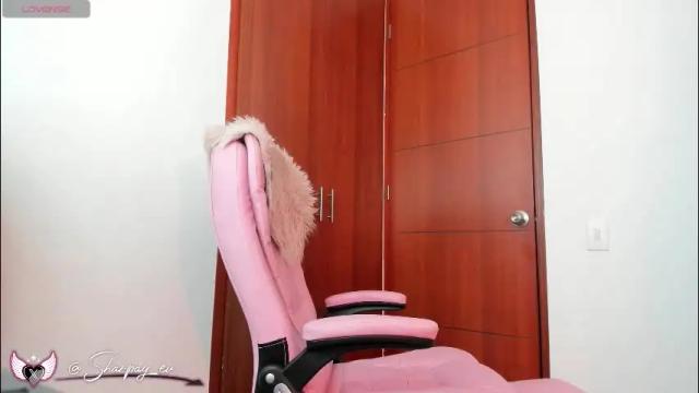 Image 4 of sharpay_evans Stream on Chaturbate on 10 days ago