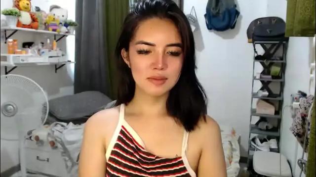 Image 3 of shasha_carreon Stream on Chaturbate on 1 month ago