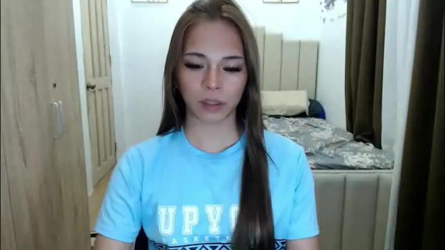 Image 4 of shawntel_cutiee Stream on Chaturbate on 2 months ago