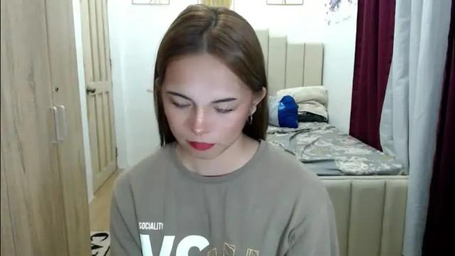 Image 12 of shawntel_cutiee Stream on Chaturbate on 1 month ago