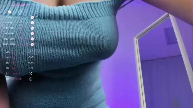Image 12 of shayasilk Stream on Chaturbate on 2 months ago