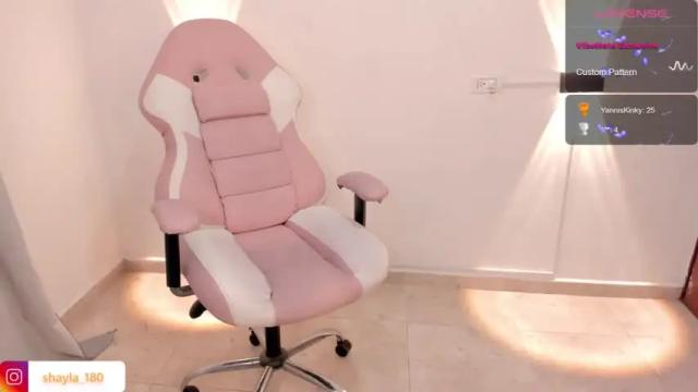 Image 6 of shayla_18 Stream on Chaturbate on 24 months ago
