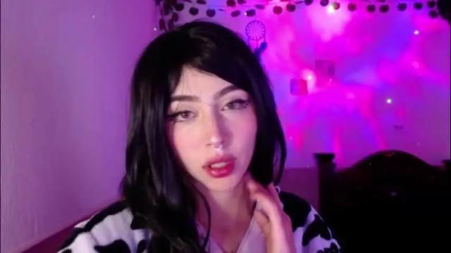 Image 4 of shayla_bbs Stream on Chaturbate on 1 month ago