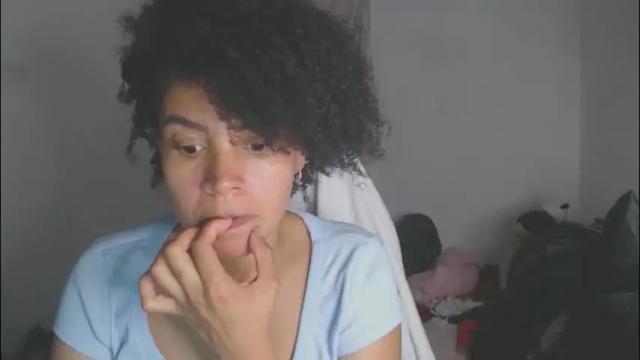 Image 3 of shayna_cute Stream on Chaturbate on 1 month ago