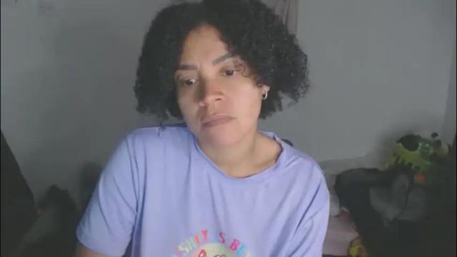 Image 2 of shayna_cute Stream on Chaturbate on 1 month ago