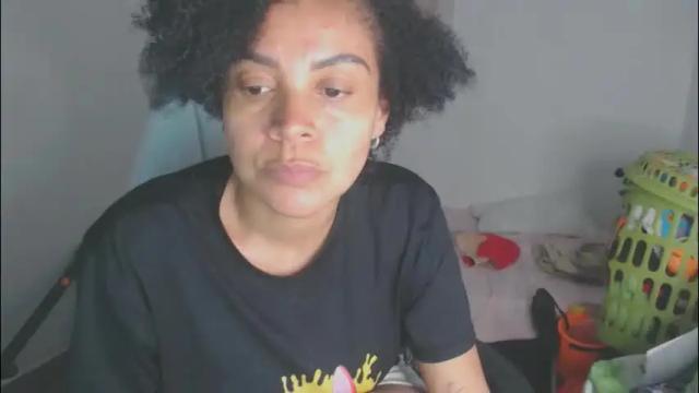 Image 3 of shayna_cute Stream on Chaturbate on 1 month ago