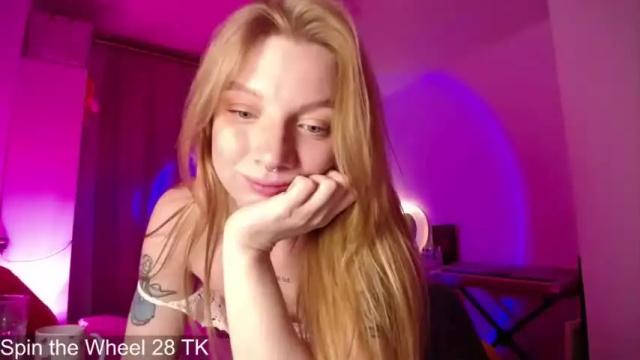 Image 4 of she_is_lisa Stream on Chaturbate on 19 months ago
