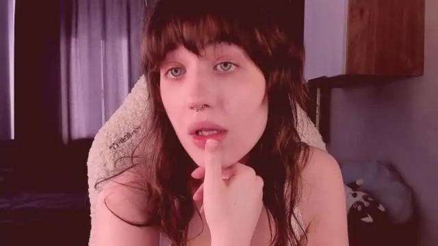 Image 8 of sheeny_shy Stream on Chaturbate on 16 months ago