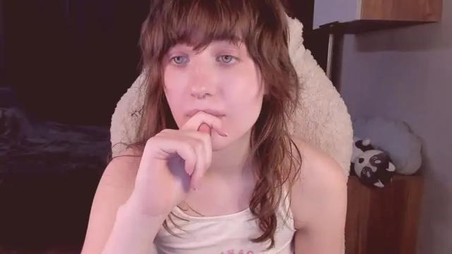 Image 7 of sheeny_shy Stream on Chaturbate on 15 months ago