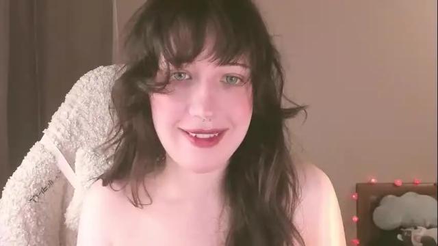Image 7 of sheeny_shy Stream on Chaturbate on 19 days ago