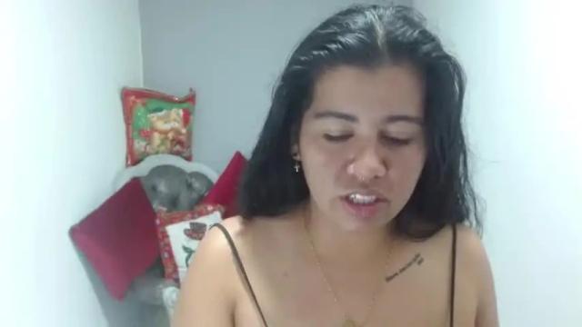 Image 3 of sheevaplayass Stream on Chaturbate on 25 months ago