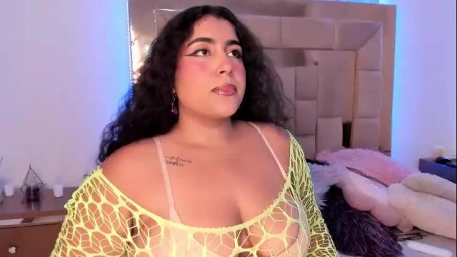 Thumbnail 1, sheeylaroee's Stream at Chaturbate, 27 days ago
