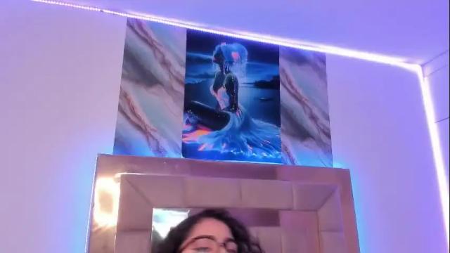 Image 2 of sheeylaroee Stream on Chaturbate on 18 days ago