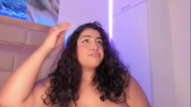 Image 6 of sheeylaroee Stream on Chaturbate on 5 days ago