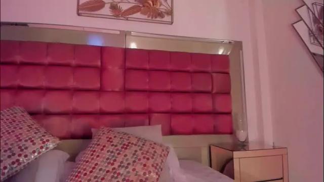 Image 10 of shegoblake Stream on Chaturbate on 2 months ago