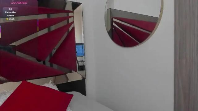 Image 7 of shegoblake Stream on Chaturbate on 15 days ago