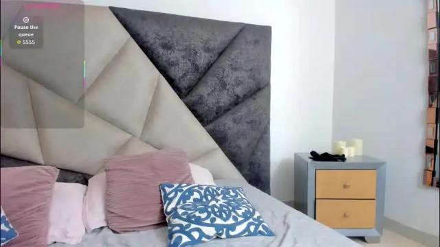 Image 12 of shegoblake Stream on Chaturbate on 16 days ago