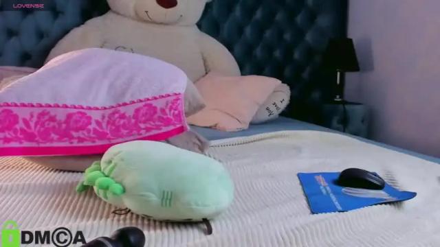 Image 8 of sheila__lust Stream on Chaturbate on 19 months ago