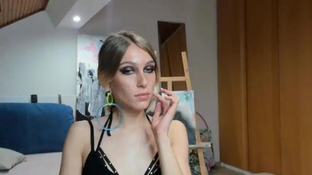 Image 4 of sheilabelle Stream on Chaturbate on 19 months ago
