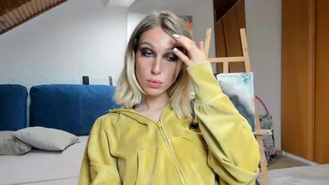 Image 7 of sheilabelle Stream on Chaturbate on 19 months ago