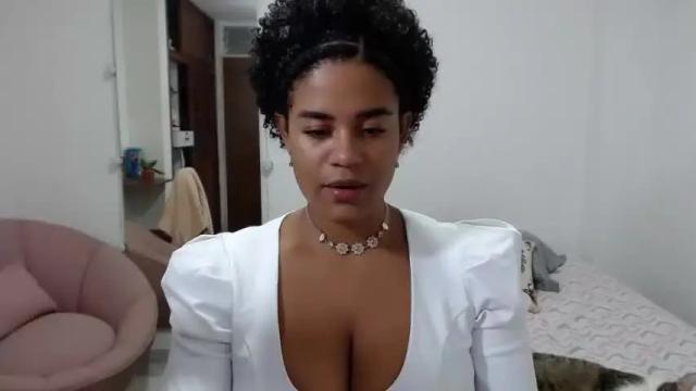 Image 7 of sheilamakano70 Stream on Chaturbate on 17 months ago