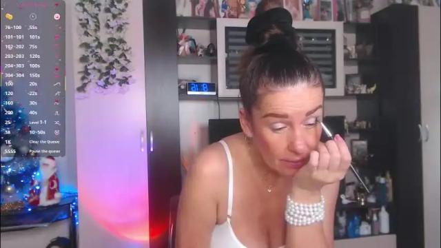 Image 8 of sheilaryan Stream on Chaturbate on 27 days ago