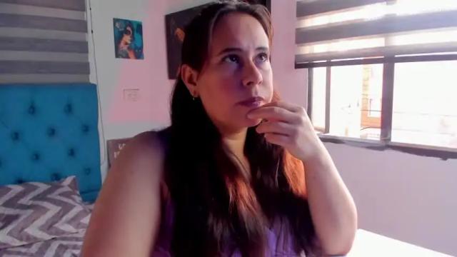 Image 2 of sheilla_hamilton Stream on Chaturbate on 14 months ago