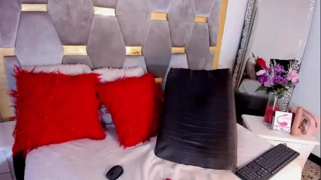 Image 4 of shellbydior Stream on Chaturbate on 1 month ago
