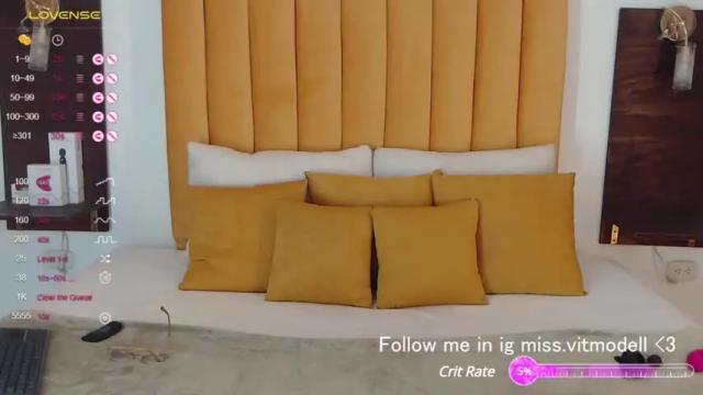 Image 11 of shelley_vittery Stream on Chaturbate on 17 months ago