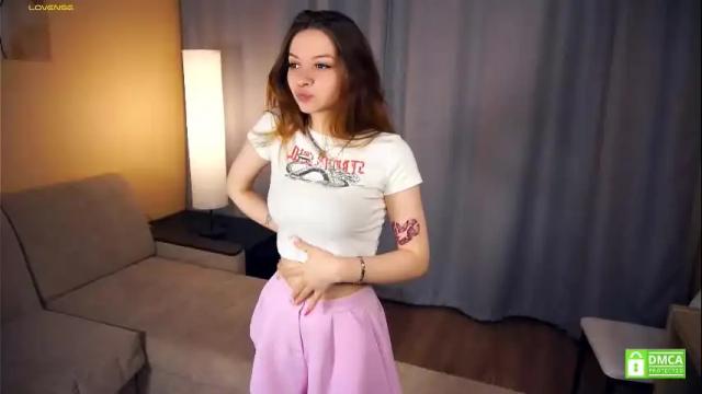 Image 8 of shelleybuss Stream on Chaturbate on 1 month ago