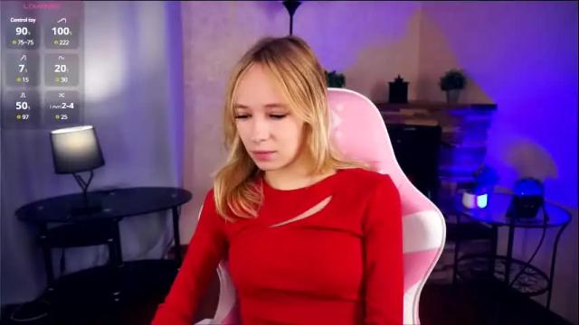 Image 12 of shelleybuss Stream on Chaturbate on 27 days ago