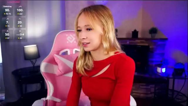 Image 6 of shelleybuss Stream on Chaturbate on 27 days ago