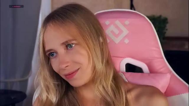 Image 12 of shelleybuss Stream on Chaturbate on 2 months ago