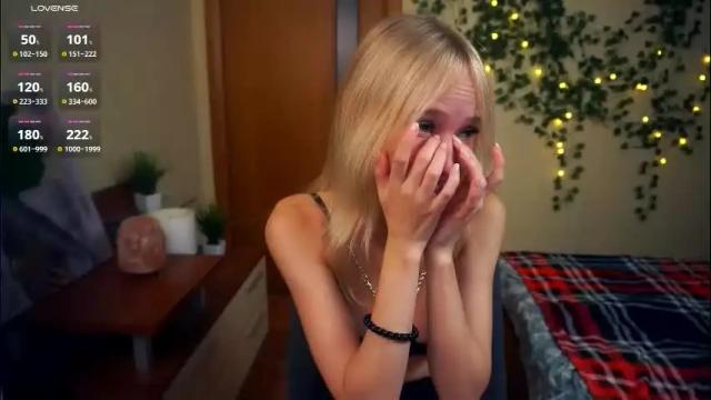 Image 11 of shelleybuss Stream on Chaturbate on 1 month ago