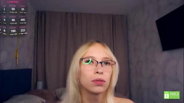 Image 8 of shelleybuss Stream on Chaturbate on 1 month ago