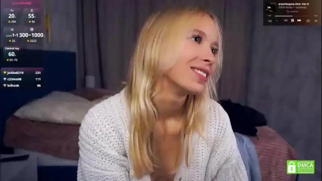 Image 12 of shelleybuss Stream on Chaturbate on 24 days ago