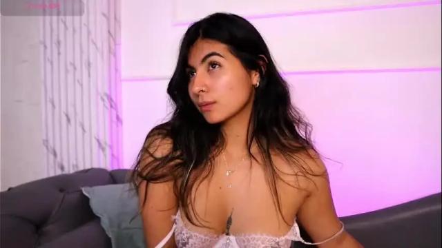 Image 12 of shelleymorell Stream on Chaturbate on 1 month ago