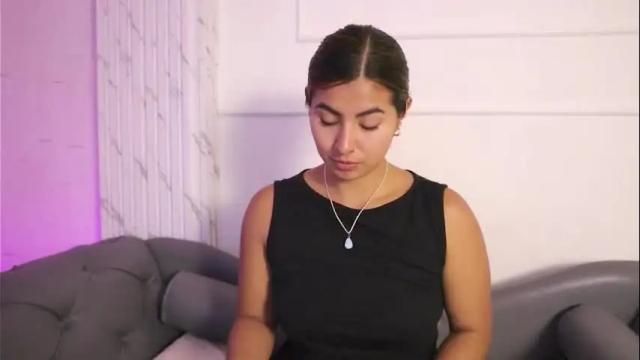 Image 11 of shelleymorell Stream on Chaturbate on 1 month ago