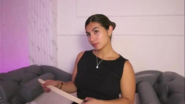 Thumbnail 2, shelleymorell's Stream at Chaturbate, 1 month ago