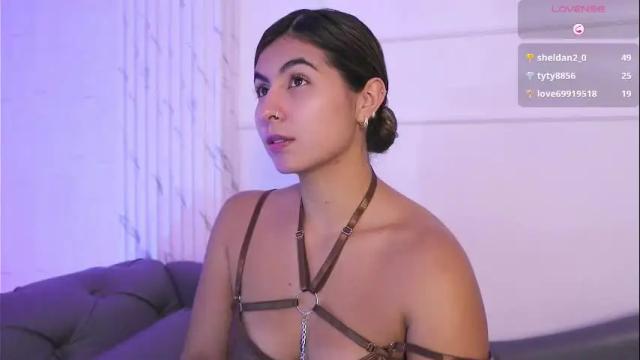 Thumbnail 1, shelleymorell's Stream at Chaturbate, 1 month ago