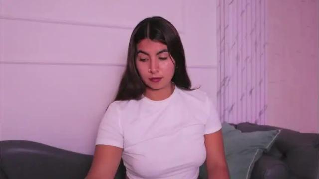 Image 10 of shelleymorell Stream on Chaturbate on 16 days ago