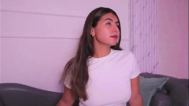 Image 12 of shelleymorell Stream on Chaturbate on 16 days ago