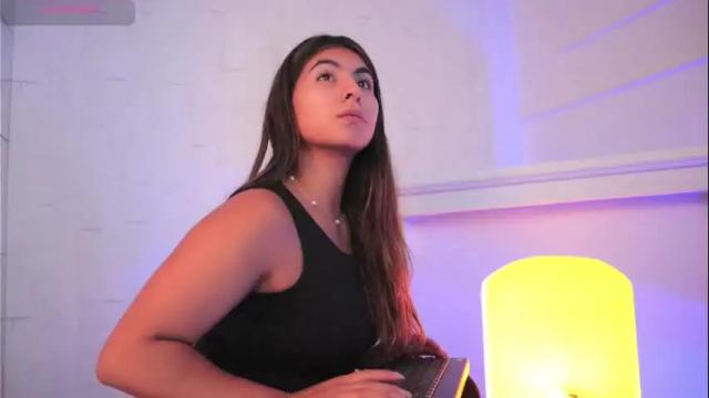 Image 11 of shelleymorell Stream on Chaturbate on 10 days ago