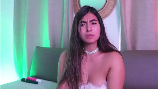 Image 11 of shelleymorell Stream on Chaturbate on 1 month ago