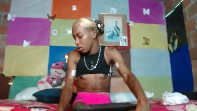 Image 7 of shellmy Stream on Chaturbate on 1 month ago