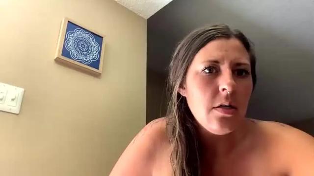 Image 12 of shellxoxoxo Stream on Chaturbate on 15 months ago
